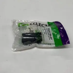 Packaged Selecta SS211-16A-BG connector.